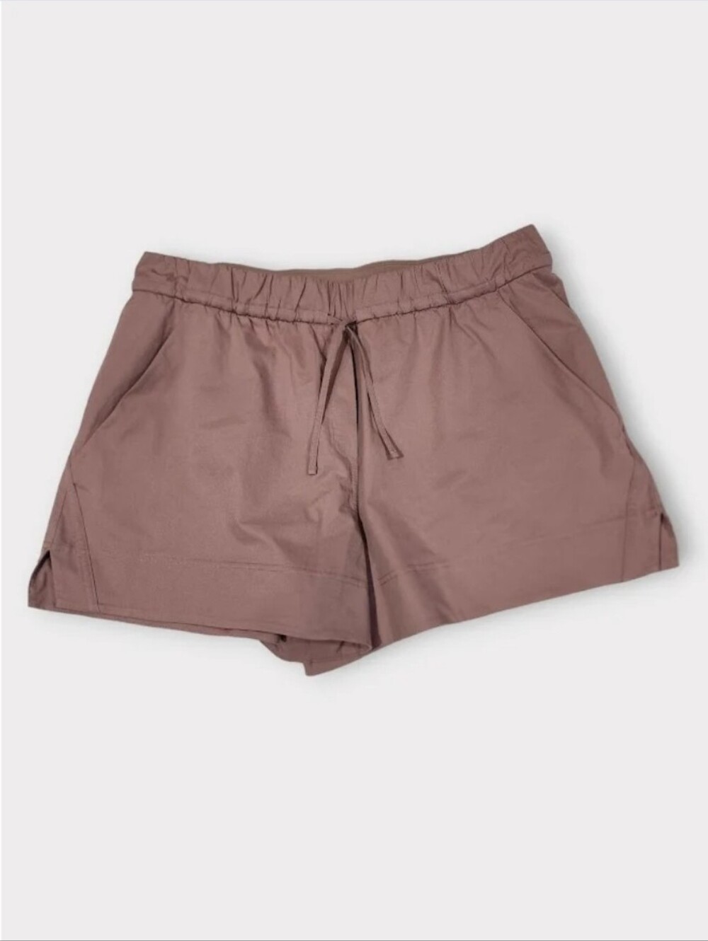 Size XL - Lululemon Cinchable Waist High-Rise Woven Short 3.5